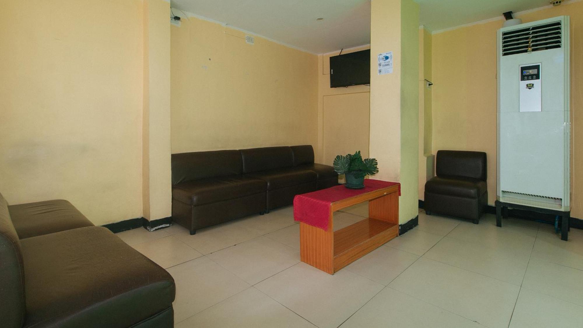 Reddoorz At Ranchotel Alabang Muntinlupa City Exterior photo